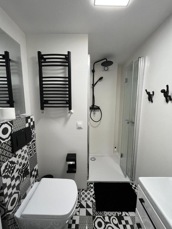 Agapella Apartamenty- Apartament Fiszera 500M From The Beach, Free Parking Sopot Exteriör bild