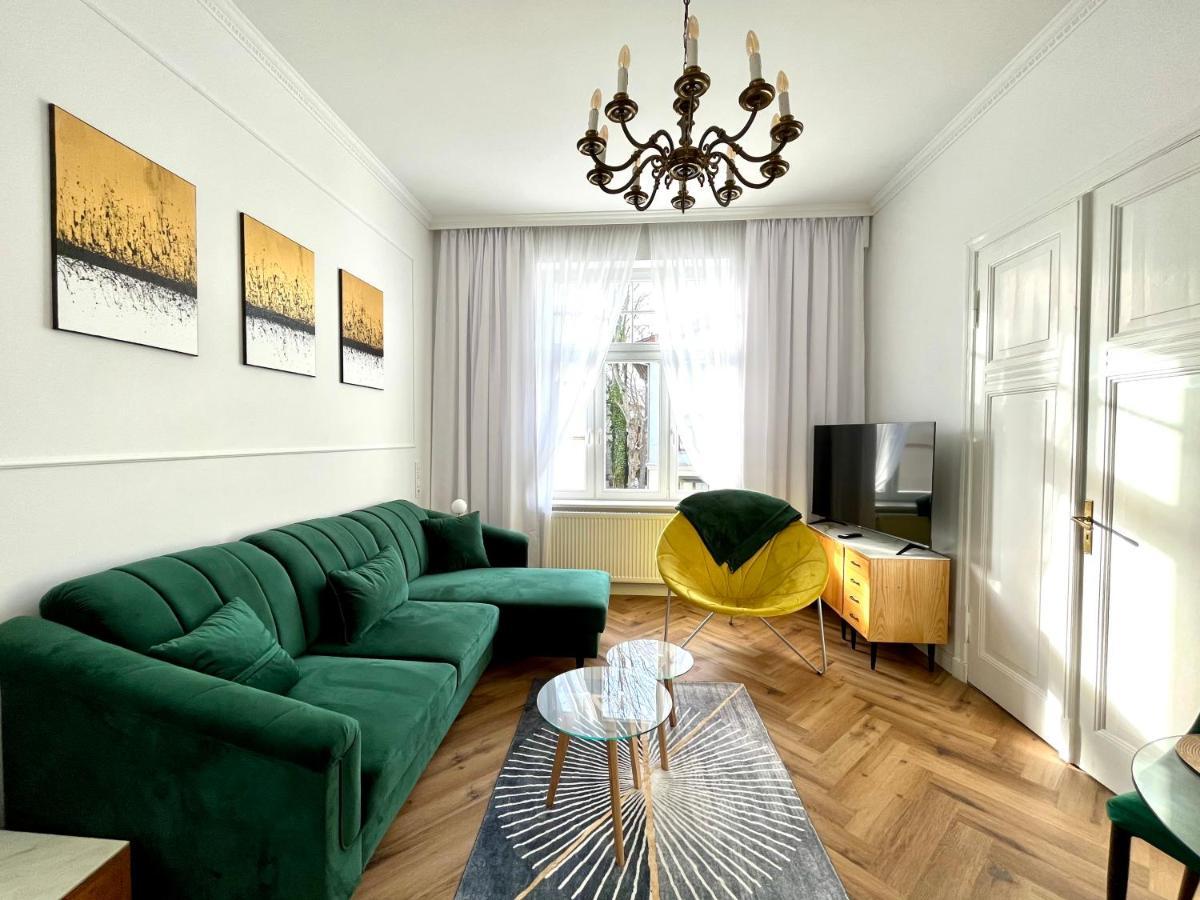 Agapella Apartamenty- Apartament Fiszera 500M From The Beach, Free Parking Sopot Exteriör bild