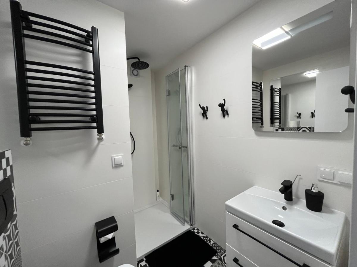 Agapella Apartamenty- Apartament Fiszera 500M From The Beach, Free Parking Sopot Exteriör bild
